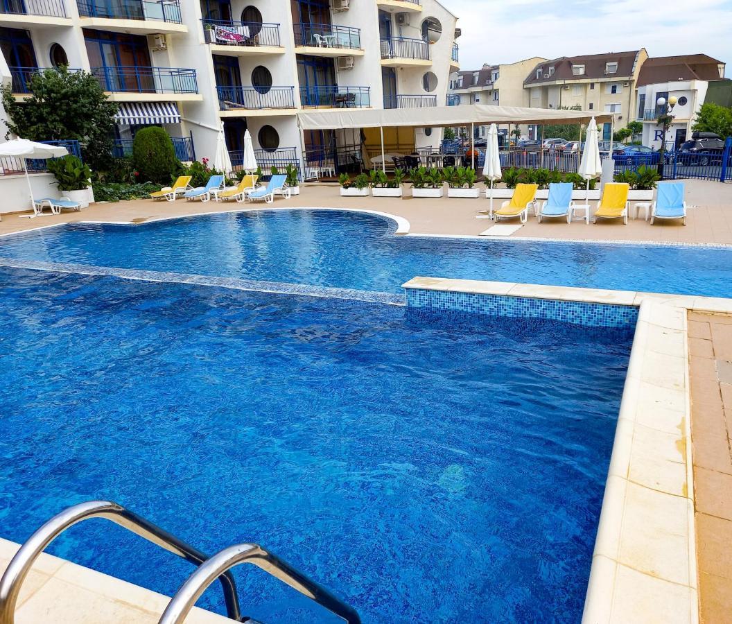 Vega Village Ap A8 Sveti Vlas Εξωτερικό φωτογραφία